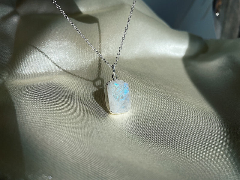 Stone of Intuition - Moonstone (Silver or Gold Plated) - Wolff Jewellery